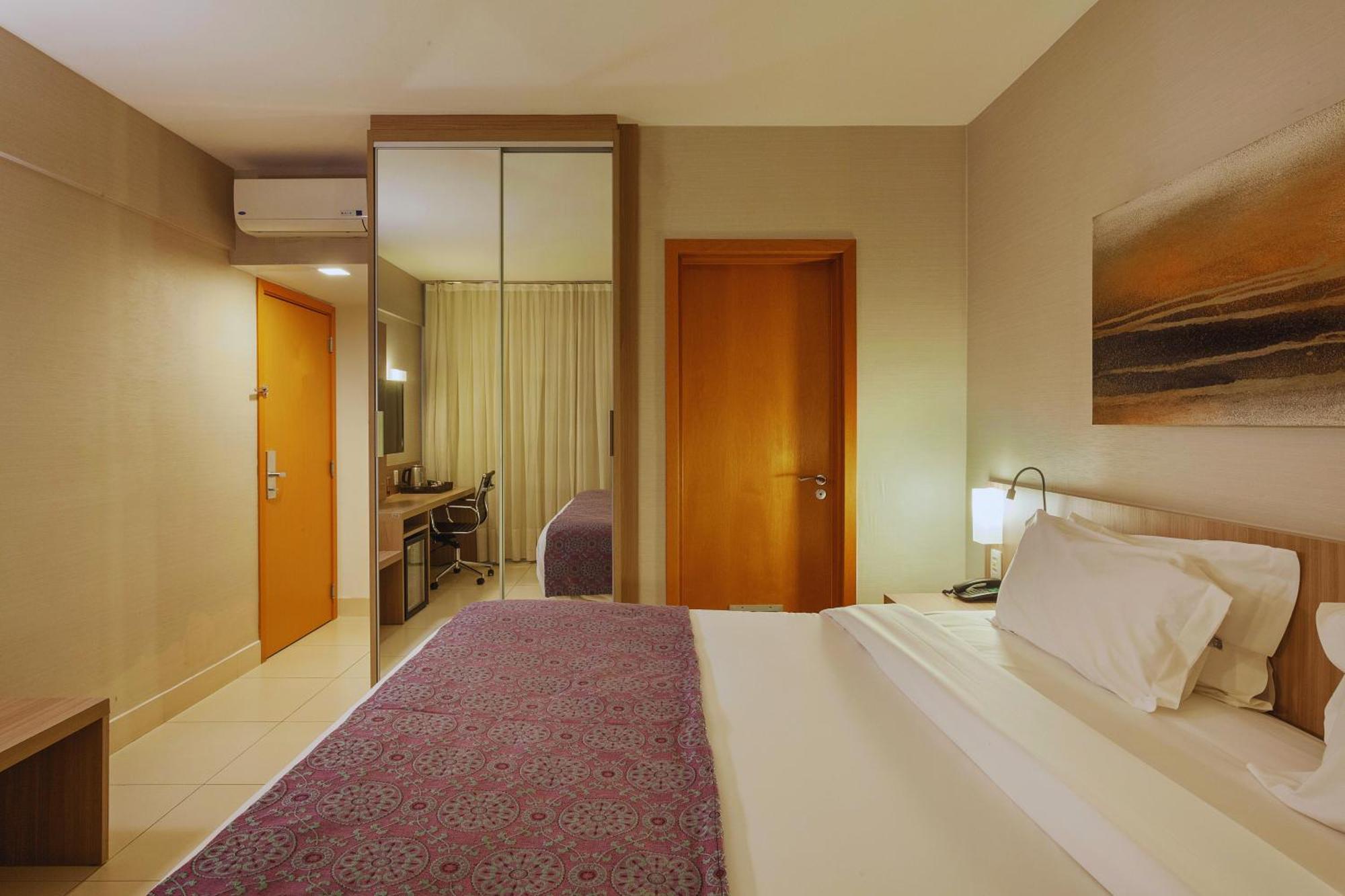 Quality Hotel Pampulha & Convention Center Belo Horizonte Kültér fotó